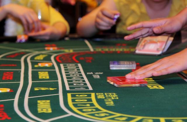 稳赚不赔的不是庄家而是扑克牌厂家开元棋牌app原来澳门赌场真正(图4)